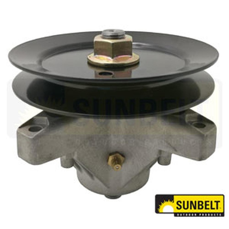 B1CC115 SPINDLE ASSY, Fits Cub Cadet 618-0268