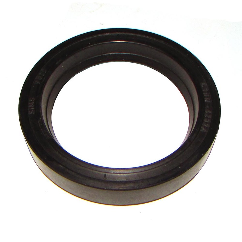 C5NN4233A New Rear Axle Inner Seal Fits Ford Tractors 2000-3000-2600-3600 - 3