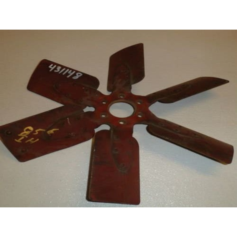 Used Cooling Fan - 6 Blade fits International 806 2806 D361 D407 DT361 DT407 383668R91 A173728