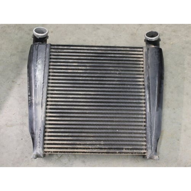 Used Intercooler fits Case IH Maxxum 115 Maxxum 120 Maxxum 125 Maxxum 130 Maxxum 140 84214439 fits New Holland T6020 T6040 T6050 T6060 T6070 84214439