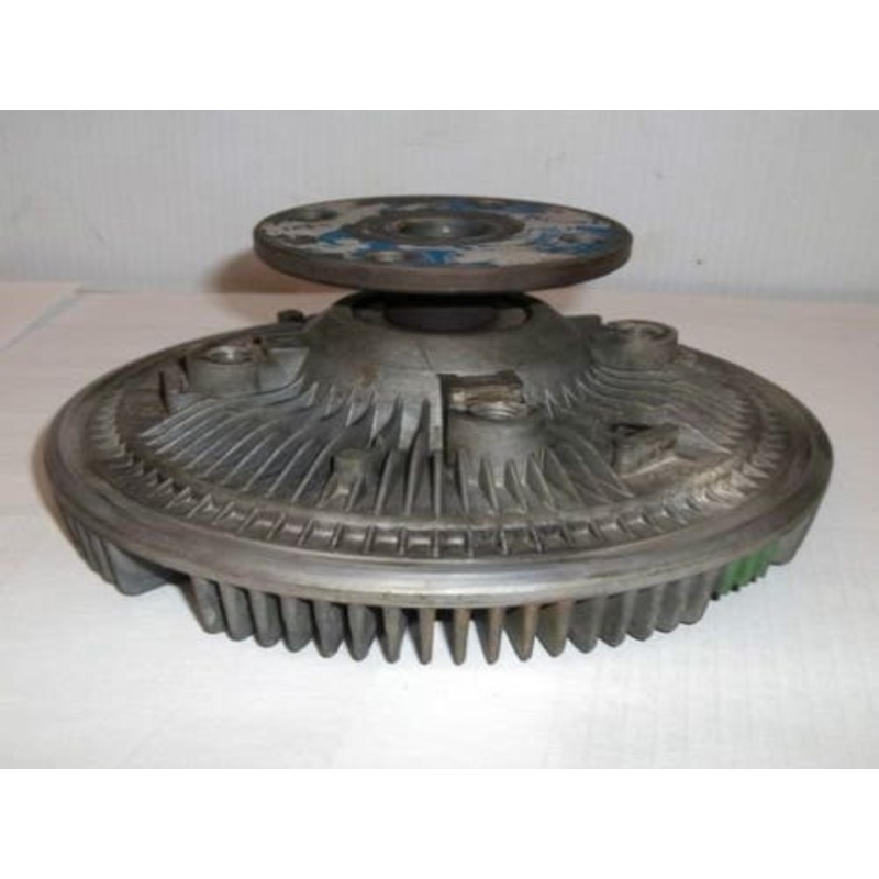 Used Viscous Fan Clutch Assembly fits Ford TW15 TW25 8630 8730 E4NN8A616BC 81865533