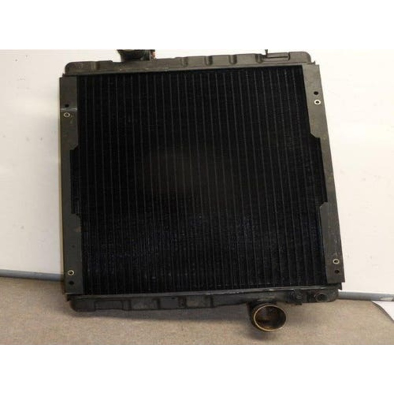 Reconditioned Radiator fits John Deere 7210 7510 7200 7400 7410 RE165030 RE49167