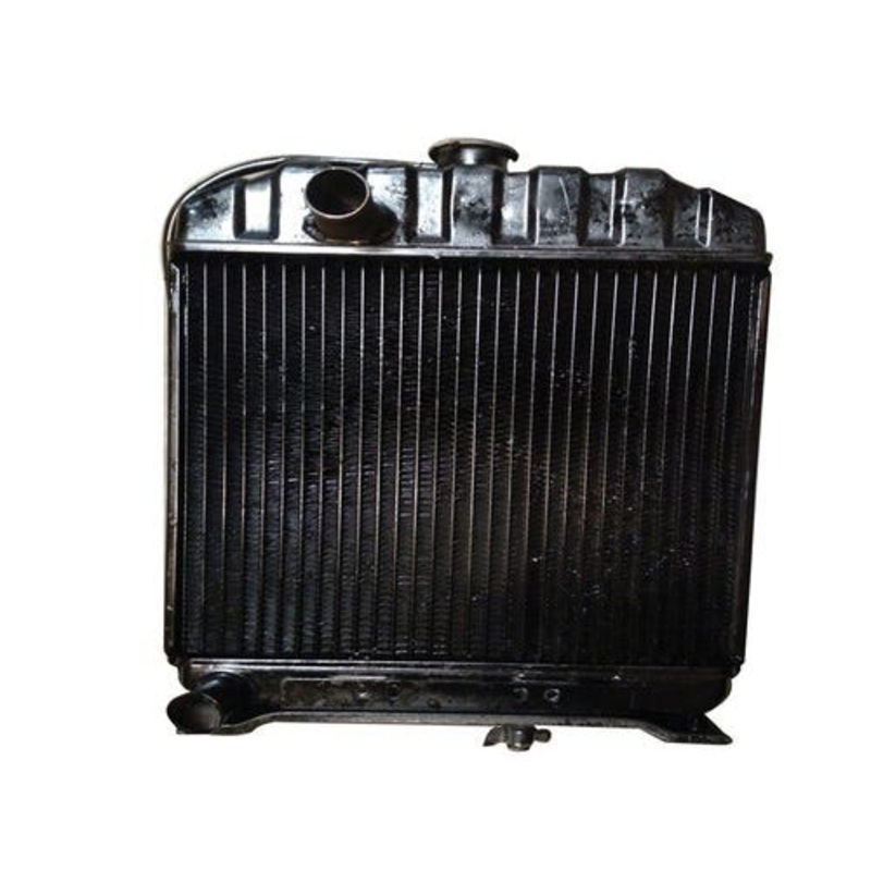 Reconditioned Radiator fits Kubota L225 15321-72061